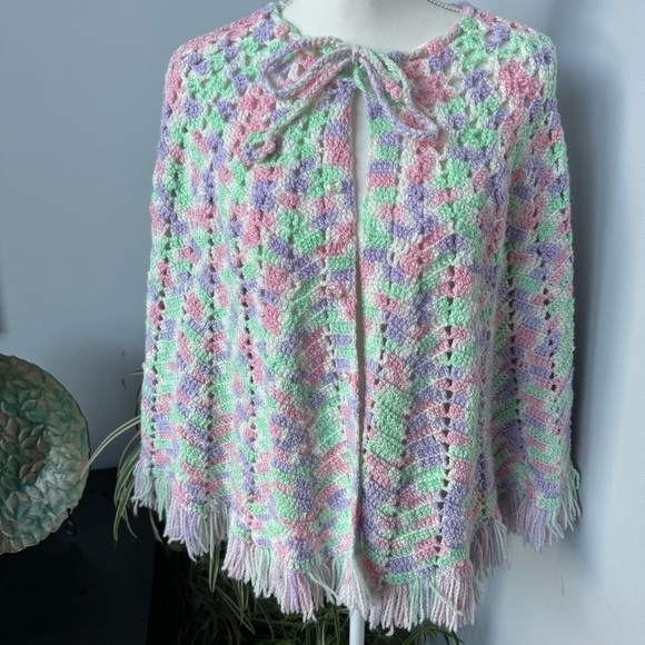 Handmade Crocheted Pastel Purple Pink Mint Green Capelet‎ Cape Poncho Shawl OSFM - Picture 1 of 7